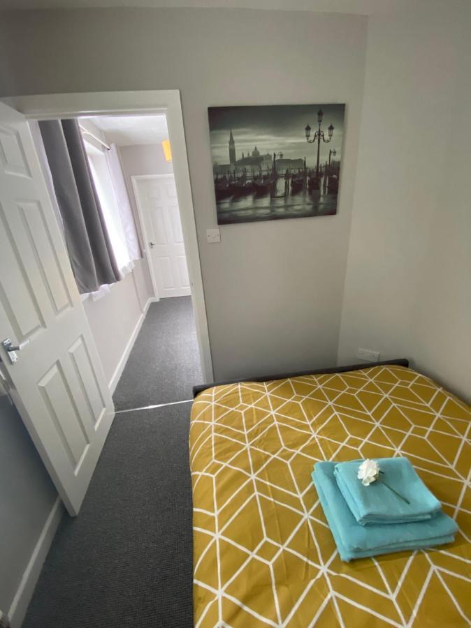 Solihull Apartment 버밍엄 외부 사진